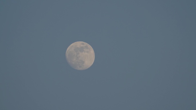 4K延时-白天月亮满月 圆月