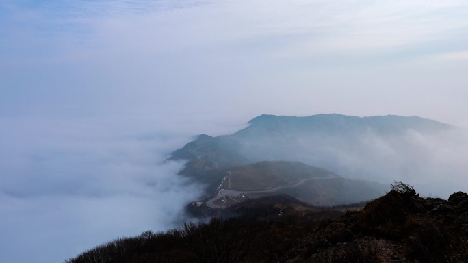 北京妙峰山冬季云海