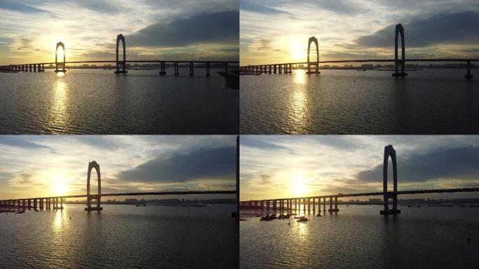 航拍黄昏的海湾大桥