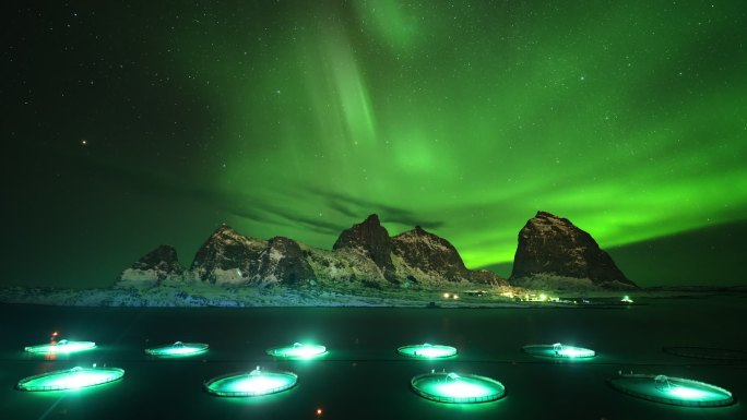 挪威的北极光梦幻银河星空极光延时流星雨唯