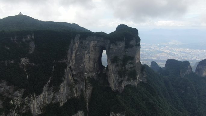 航拍湖南张家界天门山5A景区天门洞