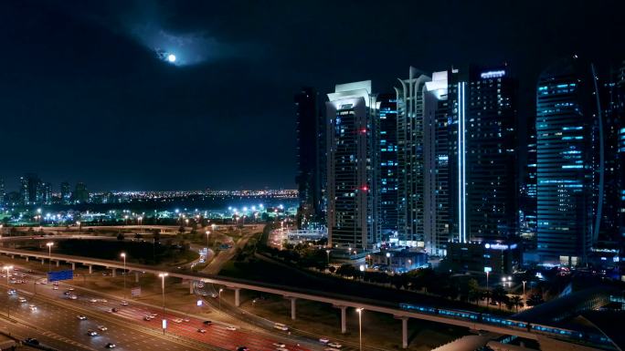 迪拜酋长国首府繁华都市道路车流