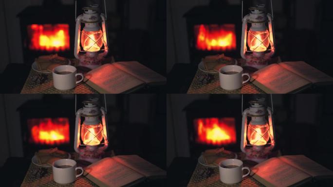 燃烧着的壁炉旁的卡拉辛灯