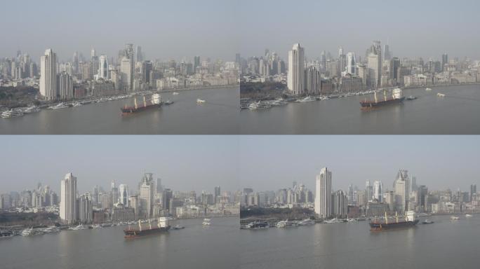 4K-log航拍上海黄浦江行使的巨型货轮