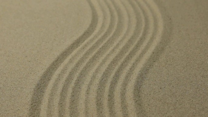不寻常的沙子质地。
