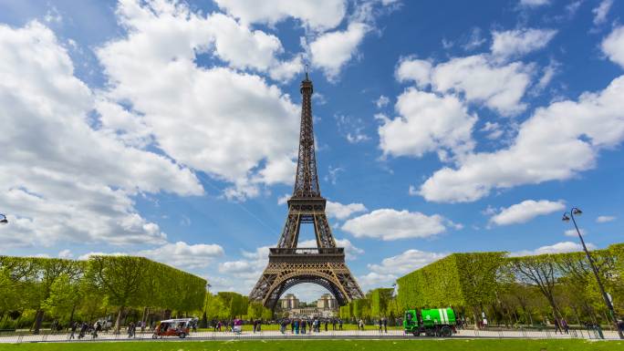 埃菲尔铁塔法国地标建筑巴黎旅游目的地