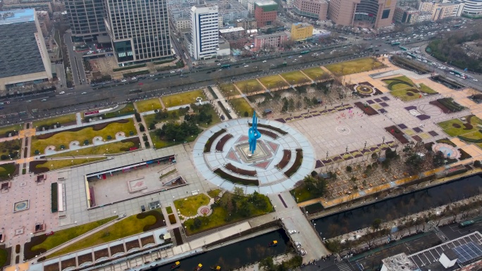 济南 泉城广场 绿地中心 趵突泉 历下区