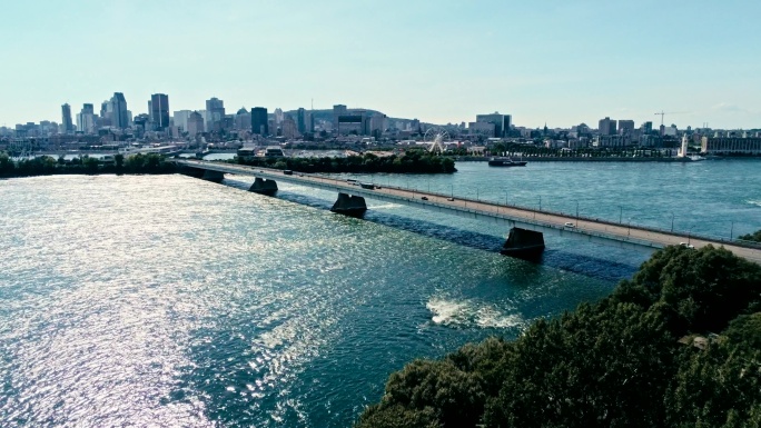 桥梁鸟瞰图高速公路立交桥车流量交通延时城
