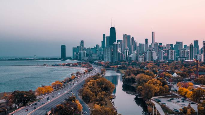 秋季芝加哥鸟瞰图城市建筑快速发展航拍延时