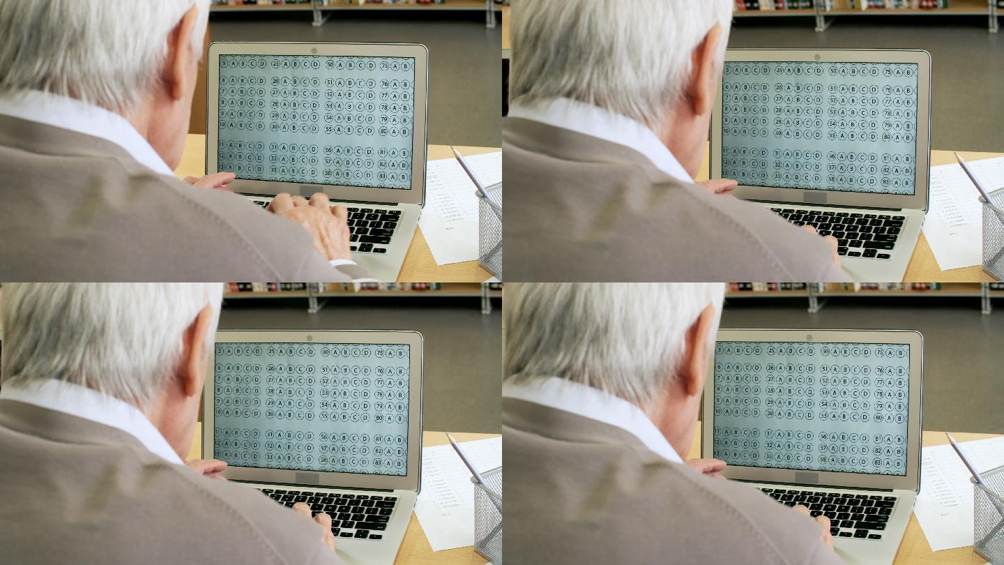老年人在参加网上考试