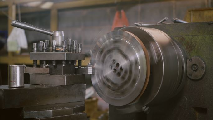 工业制造厂企业机器运转滚轮机器铁器转动
