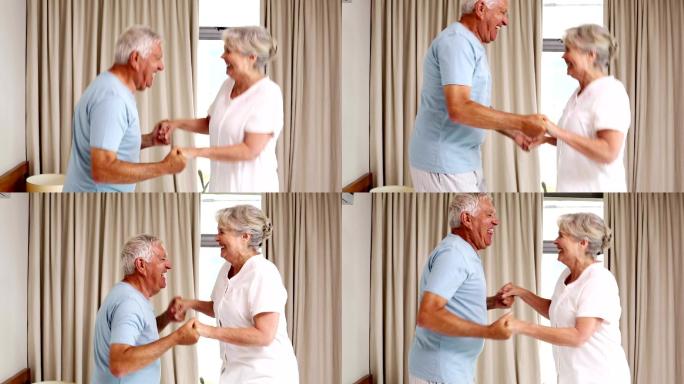 活跃的老年夫妇老人开心健康快乐生活老龄化