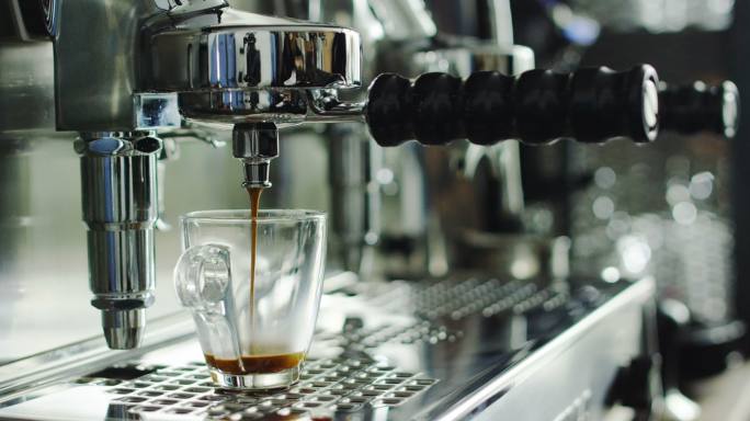 咖啡机制作咖啡泡沫材料餐厅饮料