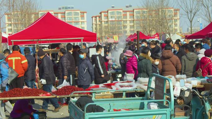 拥挤的人群，农贸市场，春节