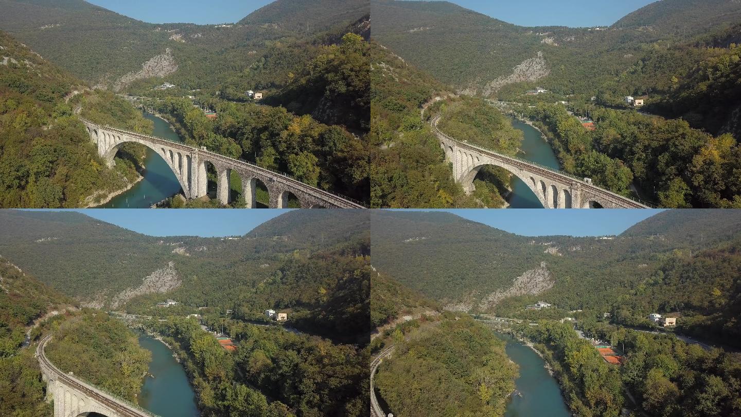 斯洛文尼亚索尔坎大桥鸟瞰图