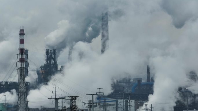 4K钢铁厂工业生产排放航拍