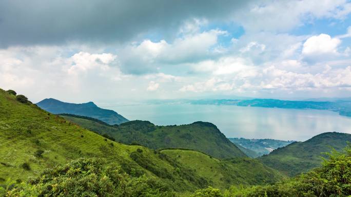 昆明十峰之一谷堆山