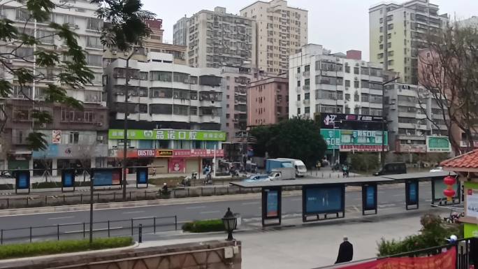 延时拍摄深圳冬日的城中村街道