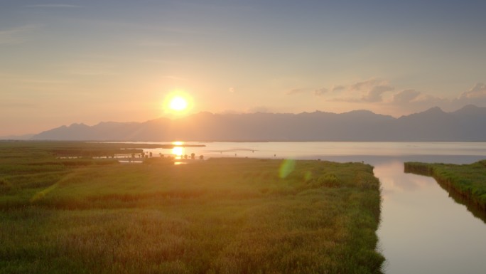 湖面夕阳 航拍