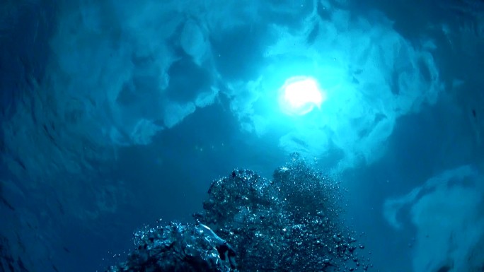 海水中的气泡潜水氧气深海