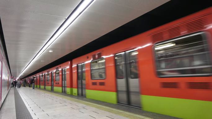 墨西哥城地铁站地铁站隧道火车车厢