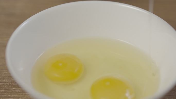 【原创4K】打鸡蛋   分离蛋黄