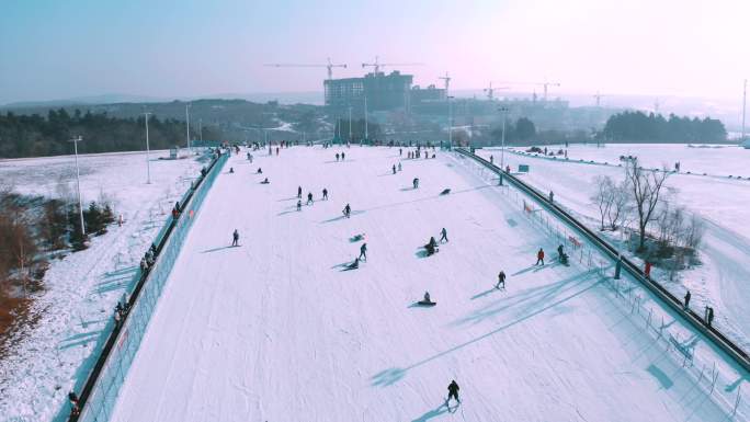 吉林长春天定山滑雪场