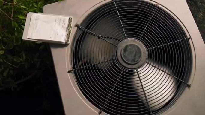 空调外机电风扇不转了视频