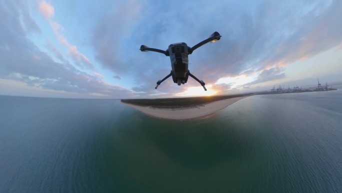 无人驾驶飞机飞越波罗的海