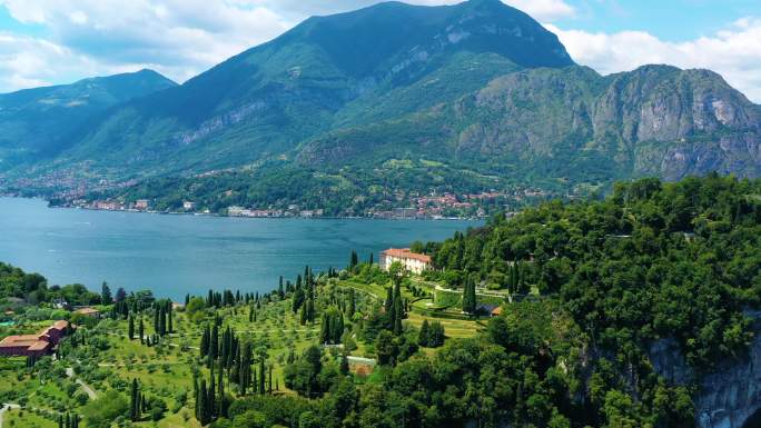 俯瞰意大利科莫湖美丽的湖景和山脉