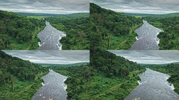 卢卡拉河鸟瞰图山顶风景河流奔流青山绿水