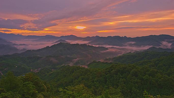 实拍山乡日出、云海4K