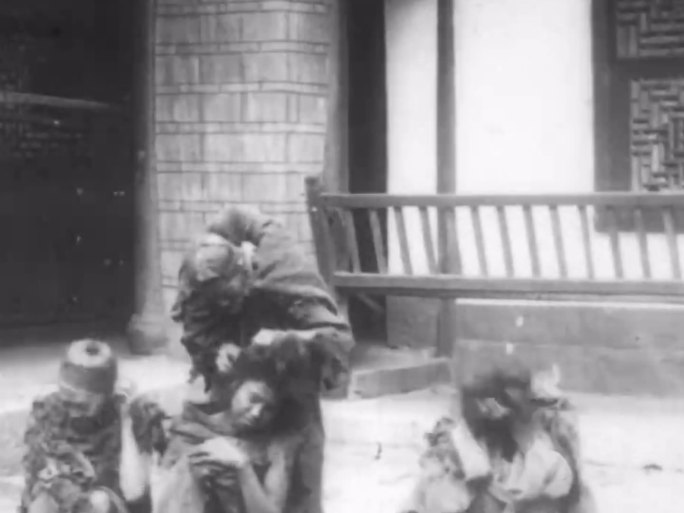 1905年云南昆明地区的乞丐（高清修复）