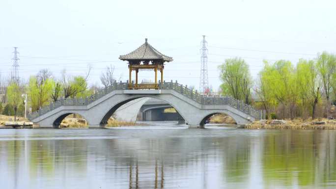 捞巨河 河面