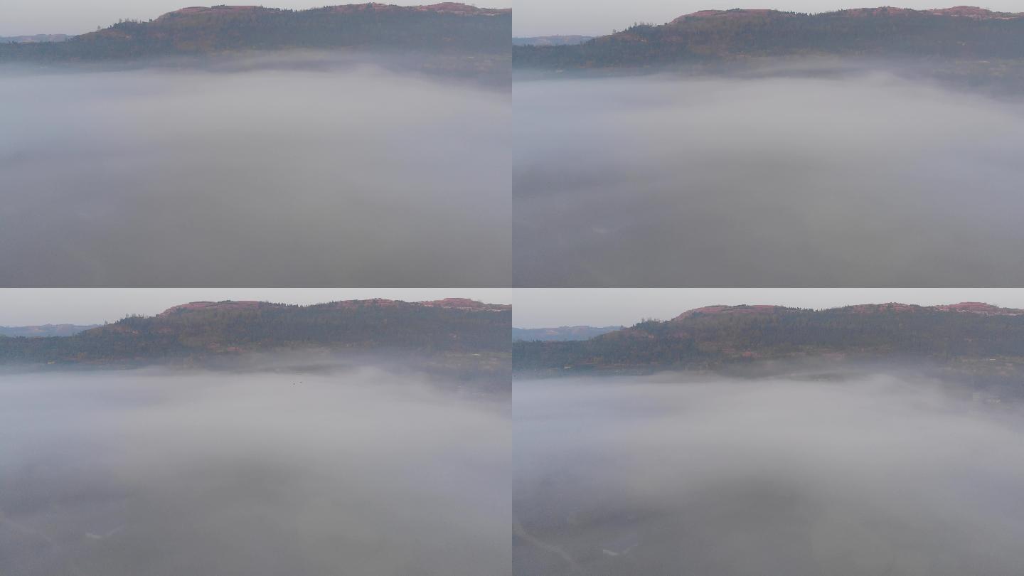 山脉雾气云海穿梭
