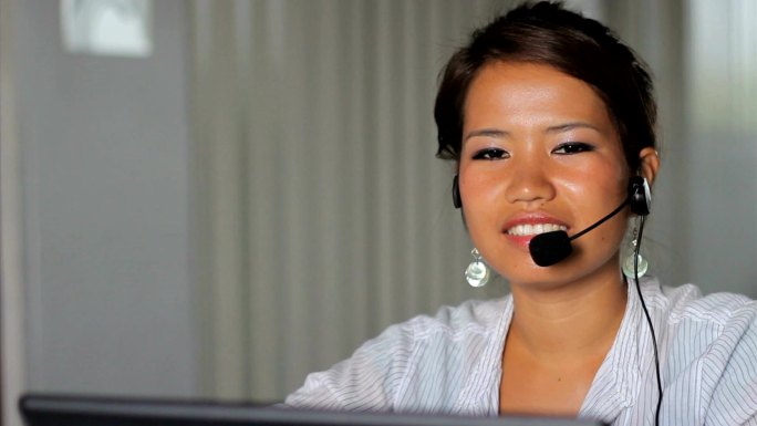 呼叫中心的工作客服移动联通电信