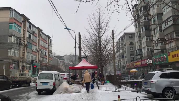 原创视频素材 冬雪 露天市场一隅