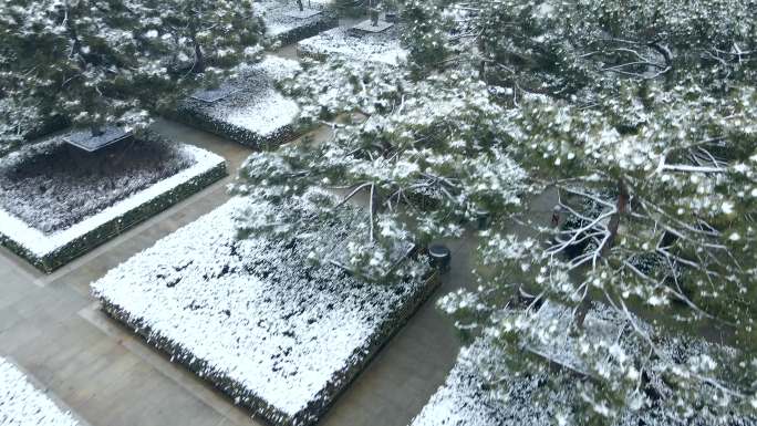 西安鼓楼钟楼雪景航拍