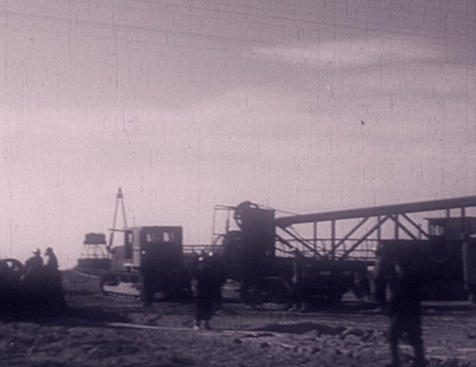 50年代建设克拉玛依石油城市石油创业
