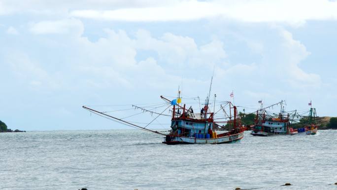 海上渔船大美风光美丽风景出海