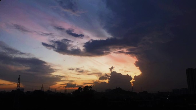 黎明前的天空云彩延时