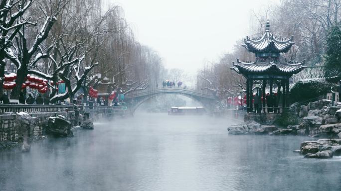 升格雪景济南黑虎泉护城河