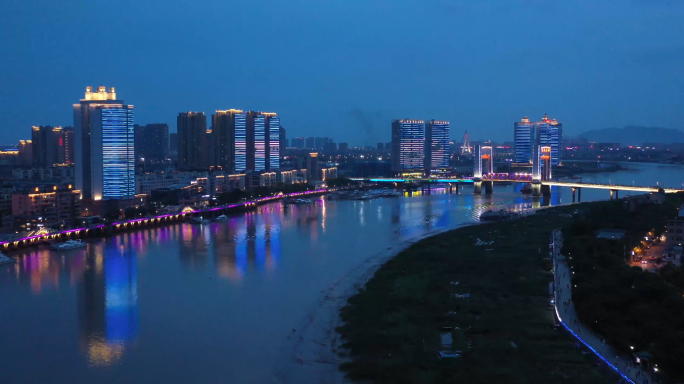 温州平阳县鳌江瓯南大桥城市航拍夜景4K