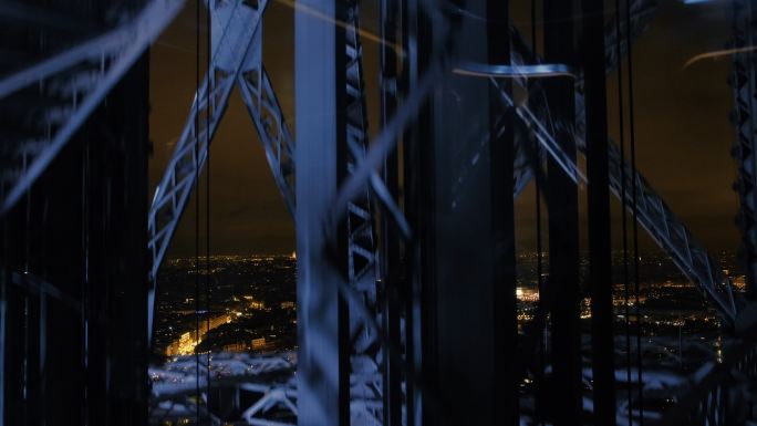 埃菲尔铁塔电梯国外外国旅游旅拍内部结构