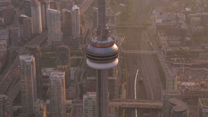 城市鸟瞰图登顶空气污染高楼