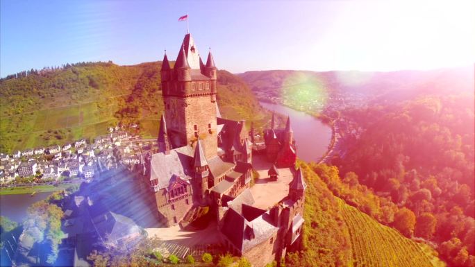 美丽的中世纪空中城堡