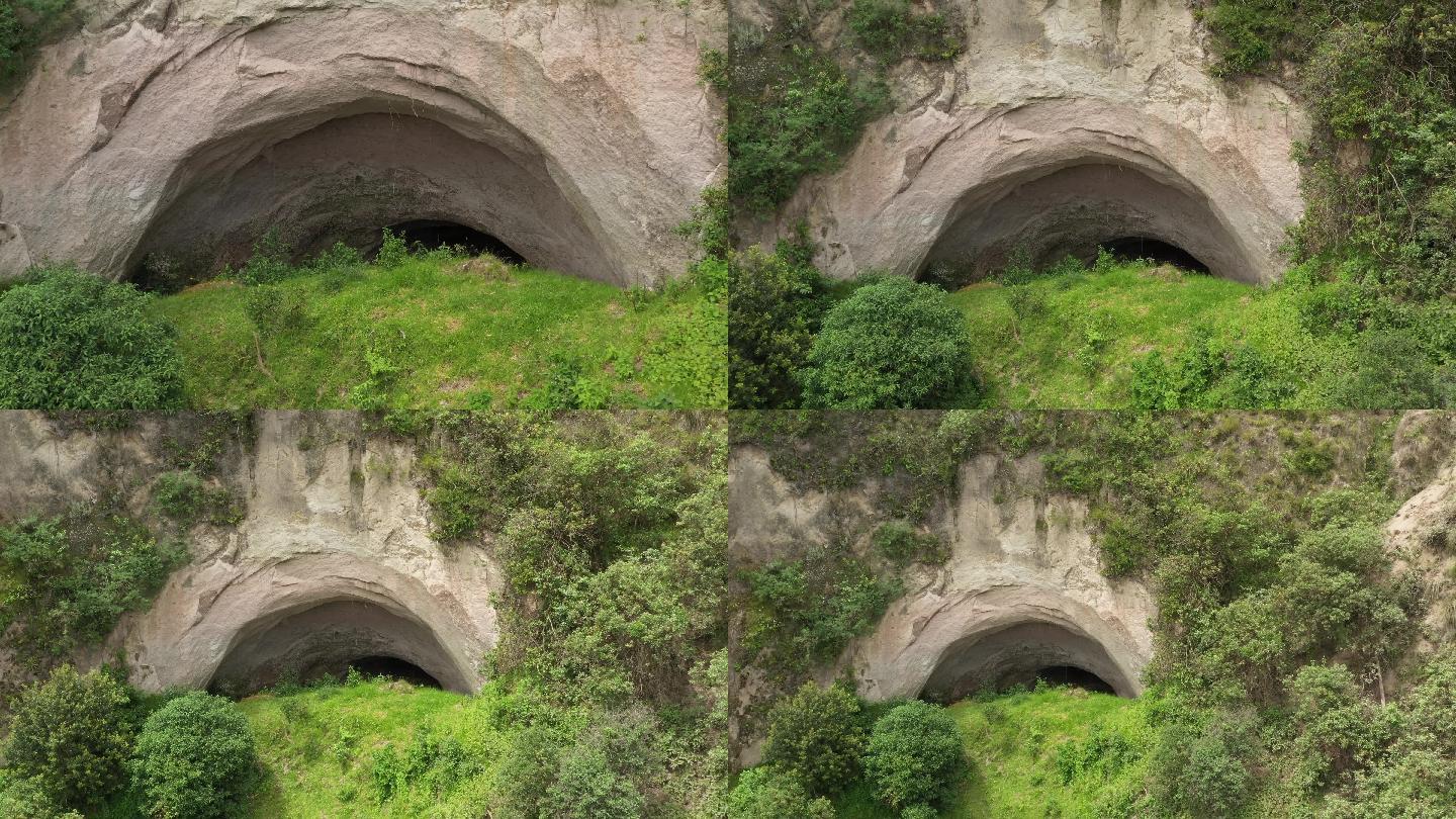 一个大洞穴入口