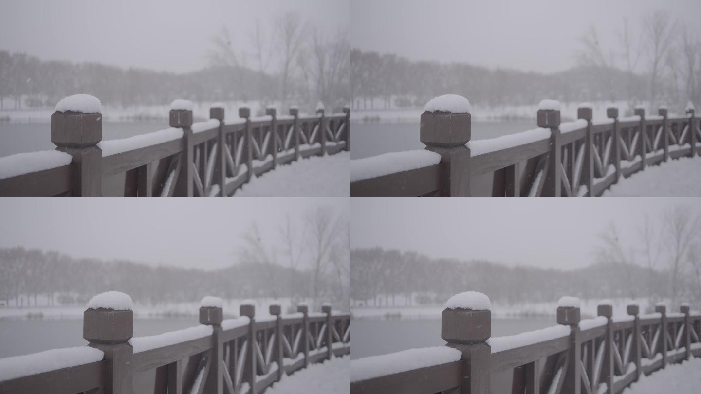 雪中河边木桥
