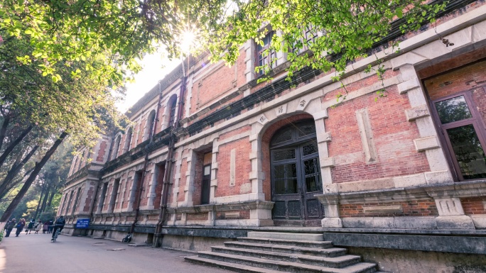 昆明延时摄影云南大学会泽院