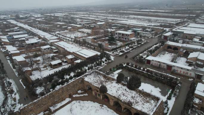 陕西 乡村 下雪白雪窑洞银装素裹农田梯田